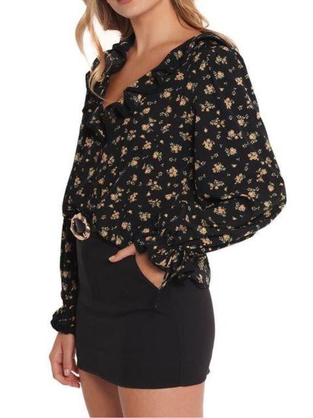 Petal & Pup Black Floral Ruffle Top Size Small